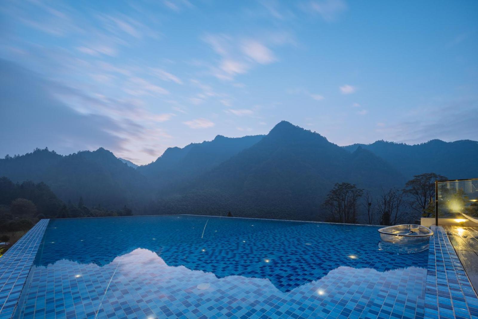 Hilltop House Resort Zhangjiajie Εξωτερικό φωτογραφία
